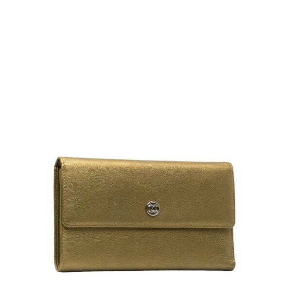 CHANEL Authentic Green Leather Logo Wallet - Picture 2 of 10